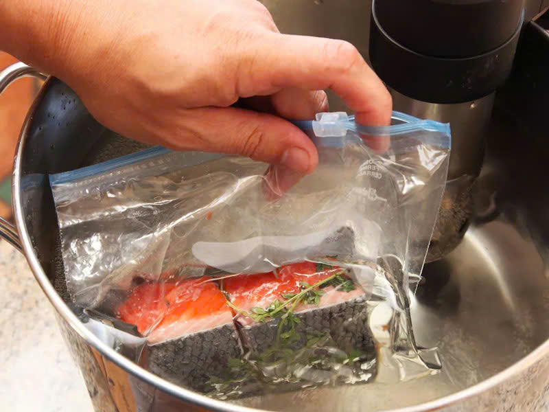Máy nấu chân không Sous Vide